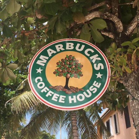 Marbucks Bed & Breakfast San Pedro  Exterior photo